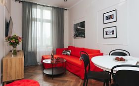 Movart Boutique Aparthotel